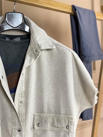 Oversize Kesim Kısa Kol Cepli Gömlek  (EKRU)