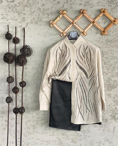 Oversize Keten Kumaş Pul İşlemeli Gömlek