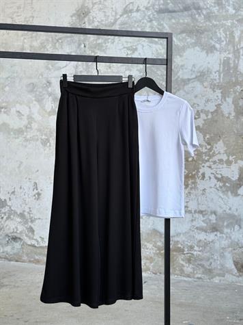 Oys Model Bel Lastik Detaylı Bol Pantolon (Siyah)