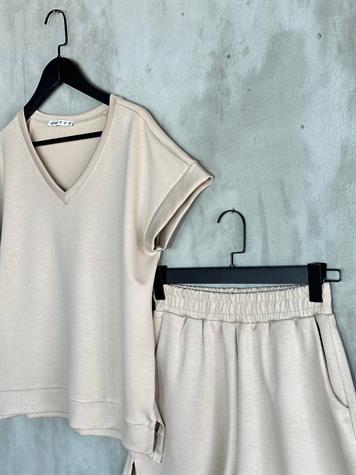 Oysho Kumaş Basic Model Şortlu Takım (Bej)