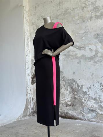 Oysh Kumaş Şerit Detaylı Takım (Neon Pembe)