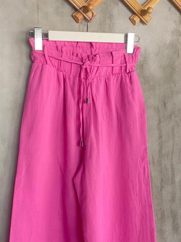 Paçası Lazer Kesimli Müslin Kumaş Pantolon (Pembe)