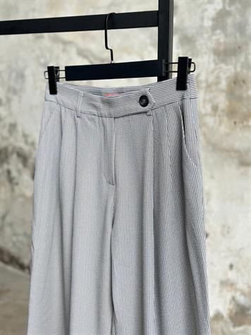 Paçası Pileli Çizgili Balon Pantolon (Gri)