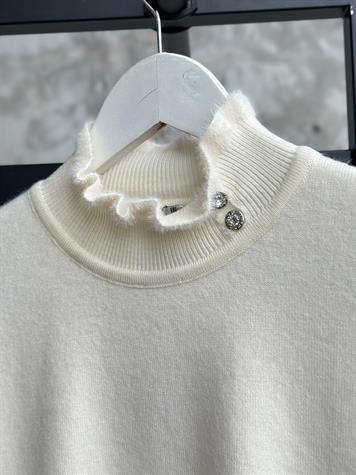 Premium Seri Yaka Fırfır Taş Detay Angora Kazak (Ekru)