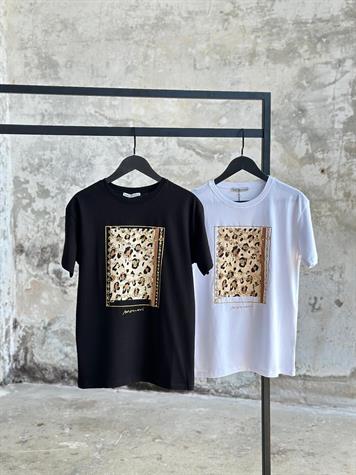 Pul Payet İşçilikli Leopar Desen Tişört (Beyaz/Siyah)