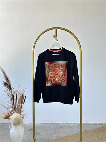 Pul Payet İşlemeli Etnik Desenli Sweat (Siyah)