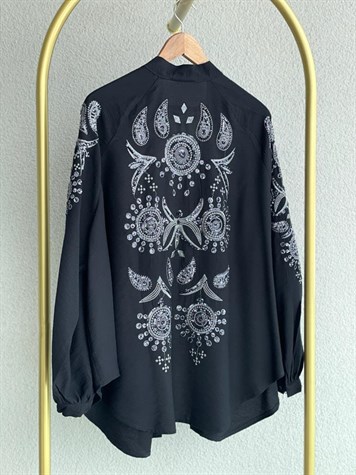 Pul Payet İşlemeli Tasarım Model Kimono (Siyah)