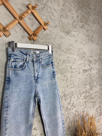 Rahat Kesim Dar Paça Jean