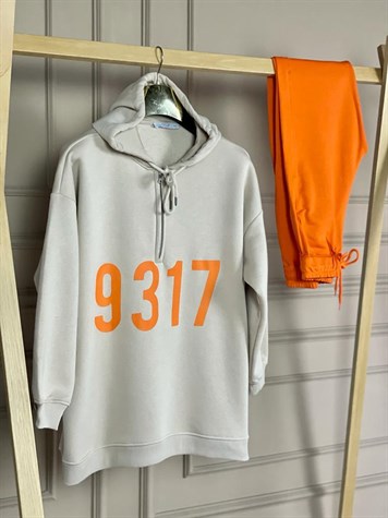 Rakam Baskılı Oversize Sweat (Bej)