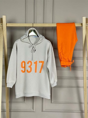 Rakam Baskılı Oversize Sweat (Bej)