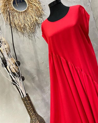 Salaş Model Yırtmaçlı Tam Boy Elbise (KIRMIZI)