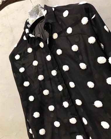 Şifon Kumaş Üzeri Örgü Dokuma Puantiyeli Gömlek