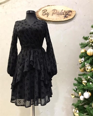Şifon Kumaş Yandan Fermuarlı Kuşaklı Mini Elbise