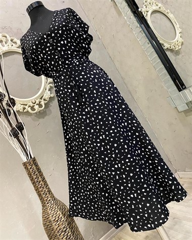 Sırt Detaylı Beli Lastikli Midi Boy Elbise (SİYAH)