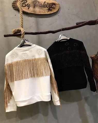 Sırtı Püskül Detaylı Sweatshirt (SİYAH&BEYAZ)