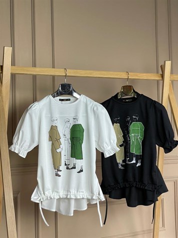 Sırtı ve Kolları Coton Kumaş Sırtından Büzgü Detaylı Bluz