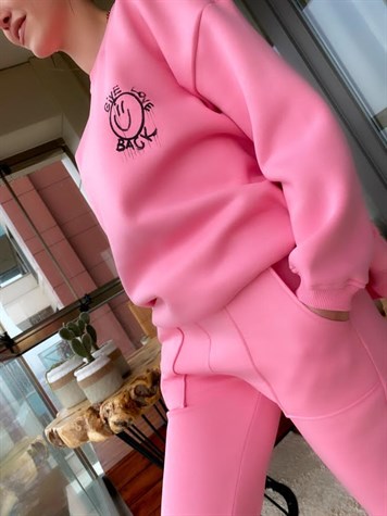 Sırtı Yazı Detaylı Salaş İçi Şardonlu Takım (PEMBE)