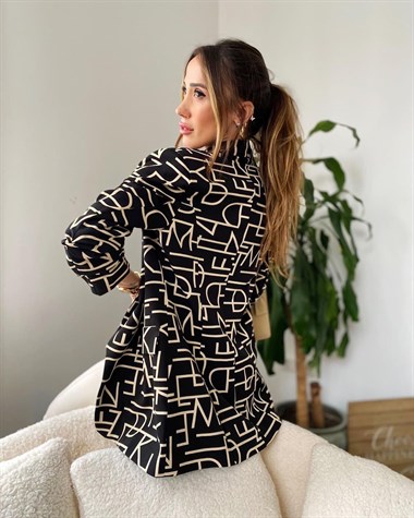 Siyah Bej Asimetrik Harf Detay Tasarım Blazer Ceket