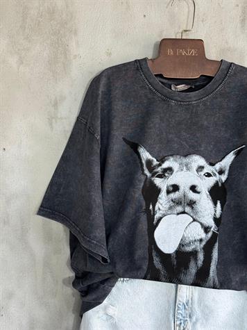 Taş Yıkamalı Köpek Baskılı Oversize Dokuma Tişört (Antrasit)