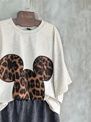 Taş Yıkamalı Mickey Leopar Baskılı Oversize Dokuma Tişört (Bej)