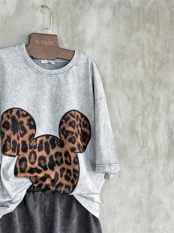 Taş Yıkamalı Mickey Leopar Baskılı Oversize Dokuma Tişört (Gri)