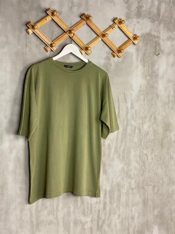 Taş Yıkamalı Oversize Kesim Tişört (Yeşil Melanj)