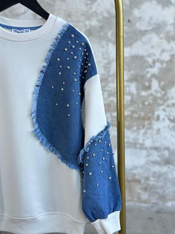 Tasarım Denim Kot Üzerine Kristal Taş İşçilikli Sweat (Beyaz)