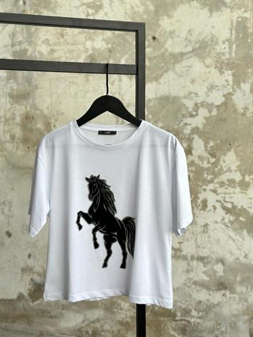 Tasarım Kadife At Desenli T-Shirt (Beyaz)