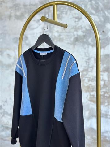 Tasarım Kot Detay Şerit Çizgi Taşlı Sweat (Siyah)