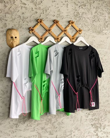 Tasarım Önü Büzgü Detaylı Tshirt (Siyah/Gri)