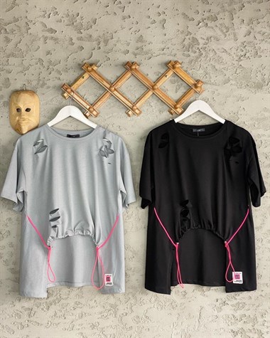 Tasarım Önü Büzgü Detaylı Tshirt (Siyah/Gri)