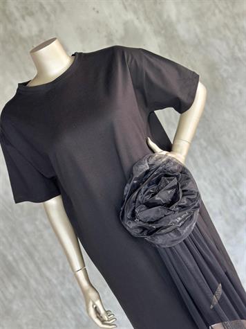 Tasarım Oversize Organze Çiçekli Tül Salkımlı Elbise (Siyah)