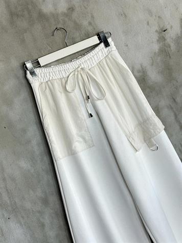 Tasarım Paraşüt Cep Detaylı Bol Paça Pantolon (Beyaz)