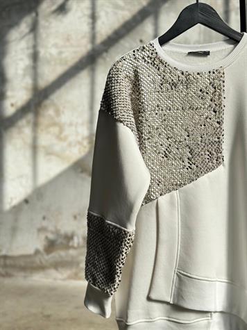 Peluş Üzeri Pul Payet İşlemeli Sweat (Beyaz)
