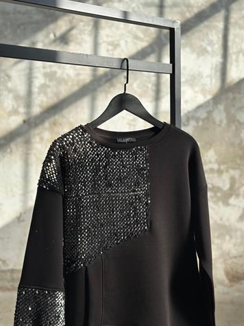 Peluş Üzeri Pul Payet İşlemeli Sweat (Siyah)