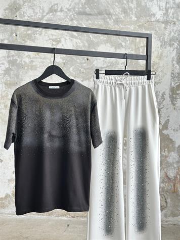 Tasarım Serpme Kristal Taş İşçilikli Tişört (Siyah)