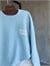 ÖN SİPARİŞE AÇILMIŞTIR...Tasarım Taş Yıkamalı Sırt/Kol Figür Baskılı Sweatshirt (Bebe Mavisi)