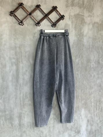 Tasarım Taş Yıkamalı Şalvar Model Pantolon Ve Crop Tişörtlü Takım (Koyu Gri Melanj)