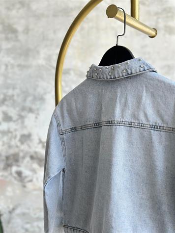 Tasarım Taşlı Kuşaklı Denim Ceket (Mavi)