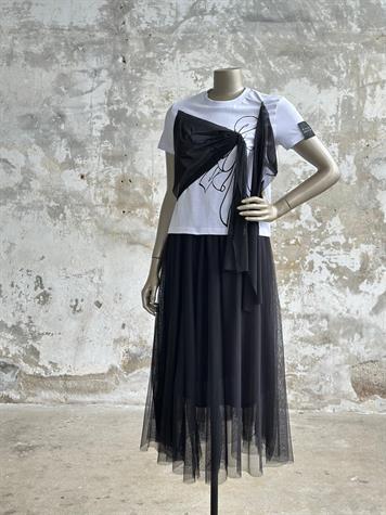 Tasarım Tül Ekleme Detaylı Tişört (Beyaz)