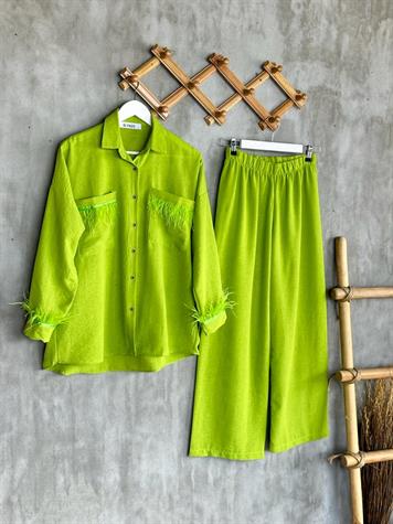 Tasarım Tüy Detaylı Keten Takım (Fıstık Yeşili)