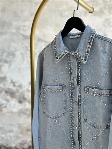 Tasarım Zımba Taş Ve Kristal Taş İşçilikli Denim Ceket (Buz Mavisi)