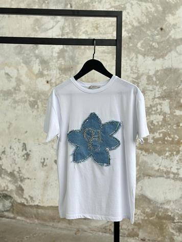 Tasrım Model Denim Çiçek Desenli T-Shirt (Beyaz)