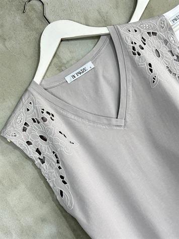 Tığ İşçilikli Lüks Kaliteli Tişört (Siyah/Beyaz/Gri)