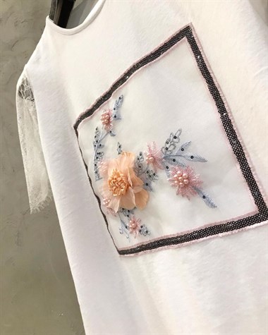 Tül Boncuk Payet Detaylı Kolları Dantel Tshirt