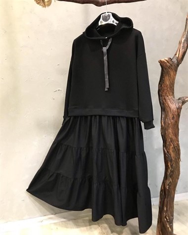 Üstü Sweat Altı Coton Kumaş Elbise (SİYAH)