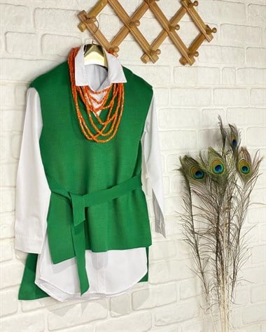 V Yaka Bağlama Detaylı Triko Süveter (Yeşil)