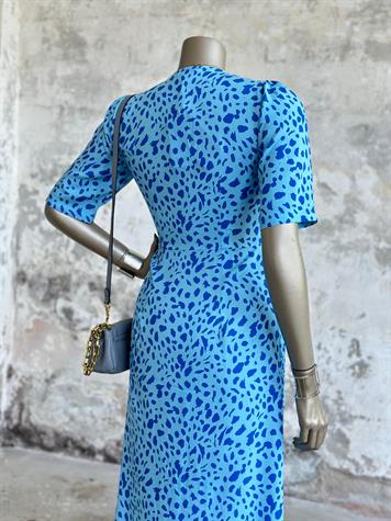 V Yaka Benek Desenli Elbise (Mavi)