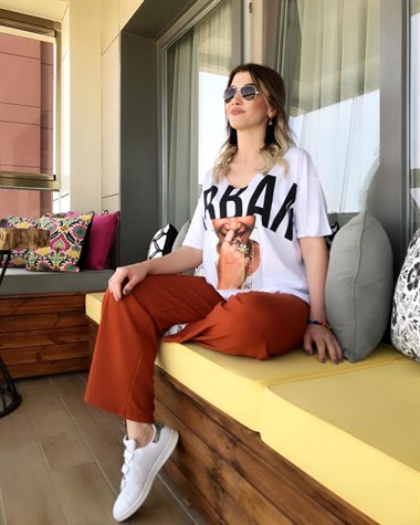 V Yaka Salaş Taşlı Tshirt