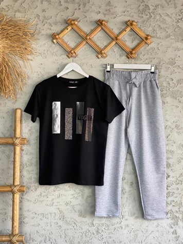 Vogue Yazı Detaylı Taş İşlemeli Tshirt (Siyah)